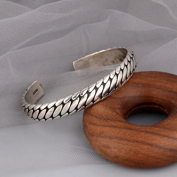 Silver Color Retro Oval Pattern Women Bracelets