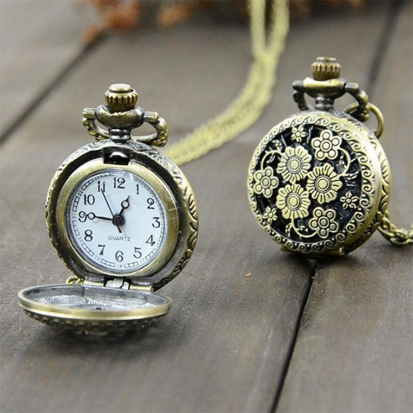 Vintage Steampunk Quartz Necklace Carving Pendant Chain Clock Pocket Watch