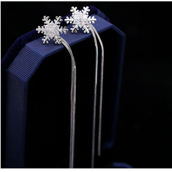 Personality elegant Prevent Allergy snowflake Fashion Stud Earrings