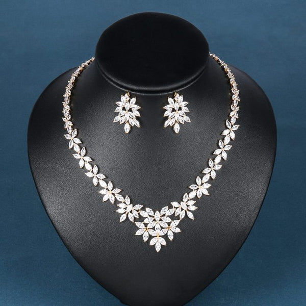 Exquisite Cubic Zirconia Floral Design Zircon CZ Necklace Earring Jewelry Set