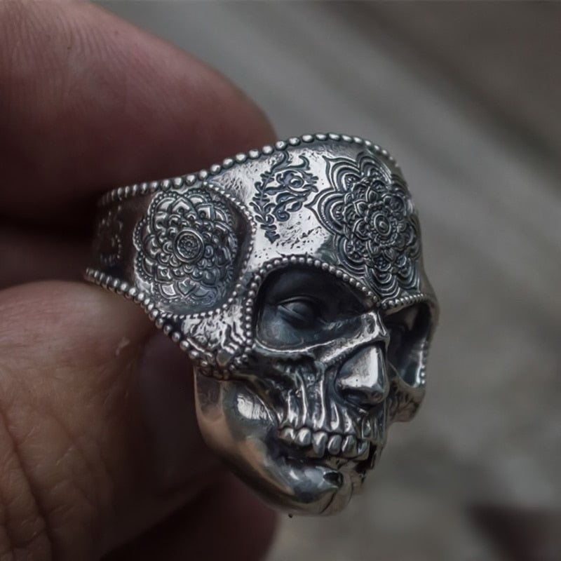 Unique Silver Color 316L Stainless Steel Heavy Sugar Skull Ring