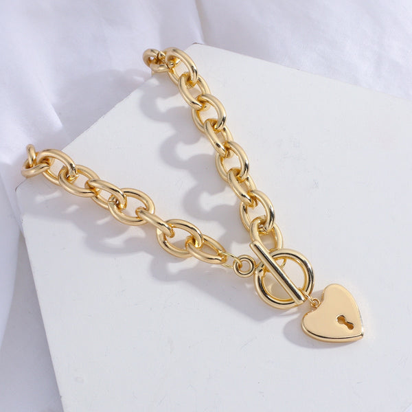 Thick Chain Clasp Gold Color Claps Necklaces Heart Pendant