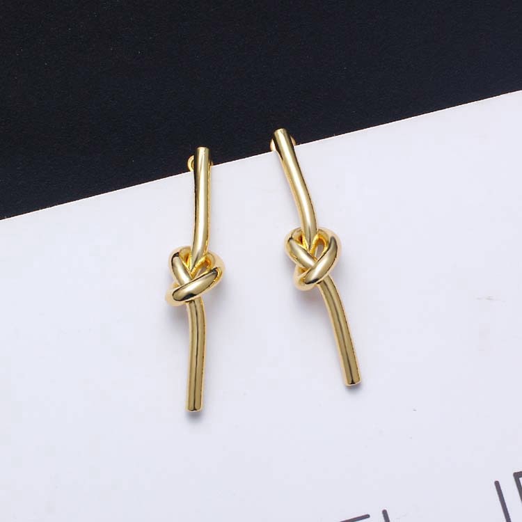 Women Geometric Gold Simple Earrings