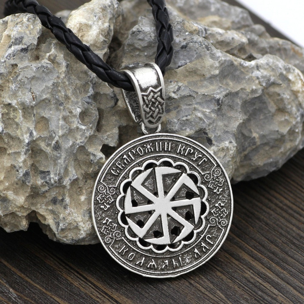 Kolovrat Symbol Charm Male norse Amulet Talisman Pendant