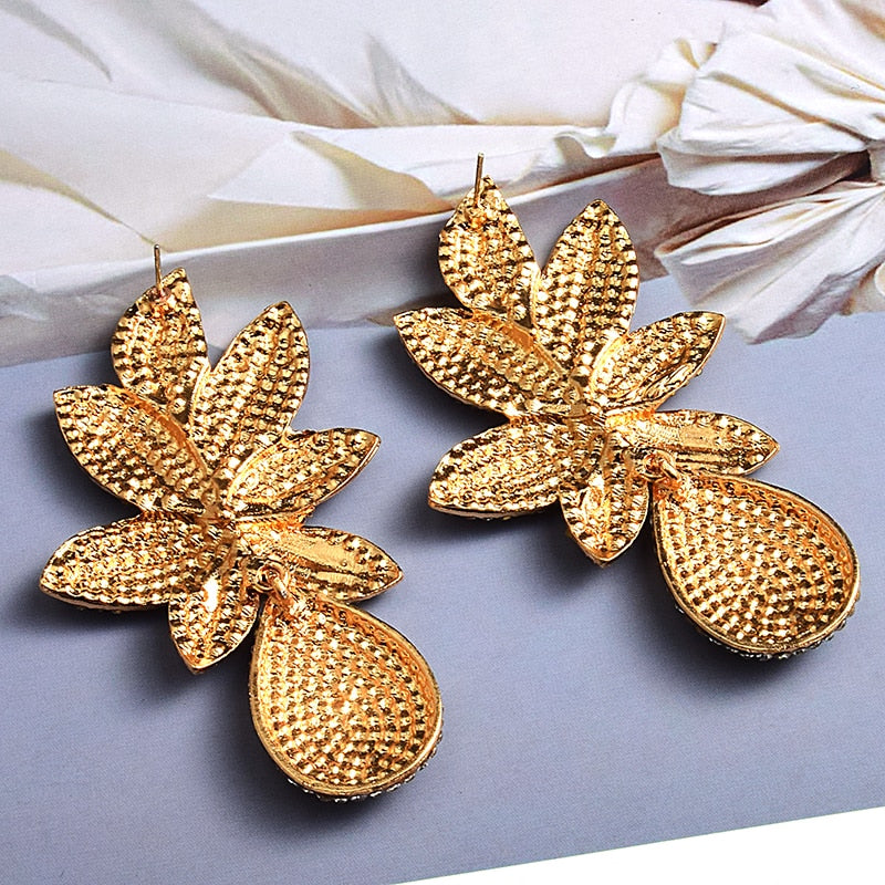 New Long Gold Metal Flower Drop Earrings