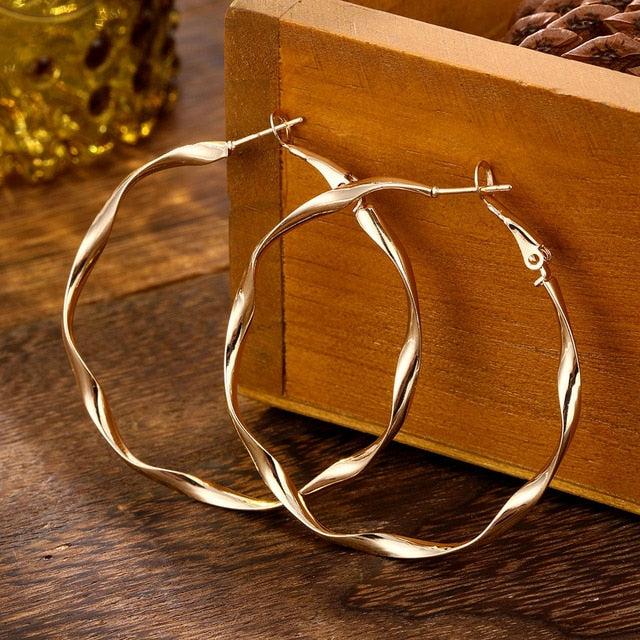 Retro Alloy Metal Round Hoop Earrings