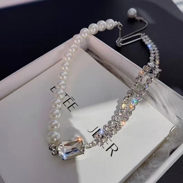 Korean Style Simulation Pearl Asymmetric Choker