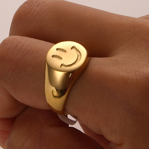 18K Gold Plated Stainless Steel Smiley Face Ring