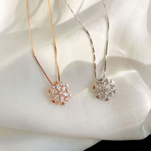 Women Girls Popular Snowflake Shining Crystal Necklace