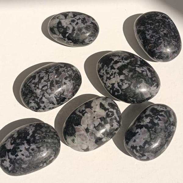 5.5-6cm Natural Polished Stone Sphere Semi Precious