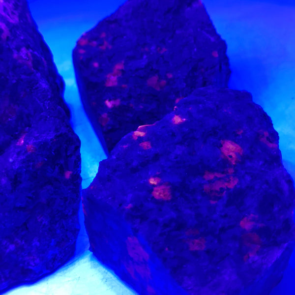 Fluorescent Rough Stone