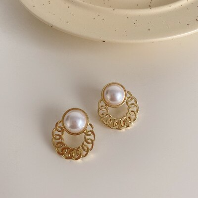 New Gold Metal Multi-layer Circle Winding G Small Stud Earrings