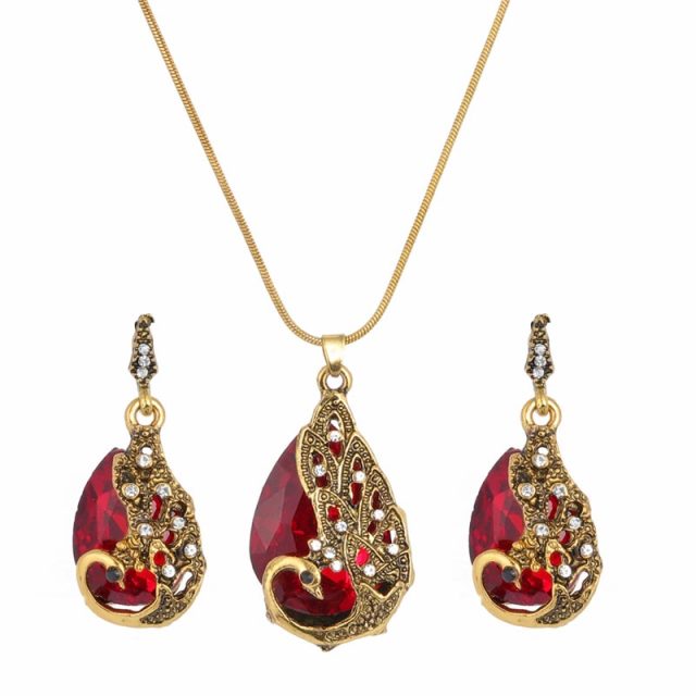 Bijouterie  Rhinestone Earrings and Necklace Set