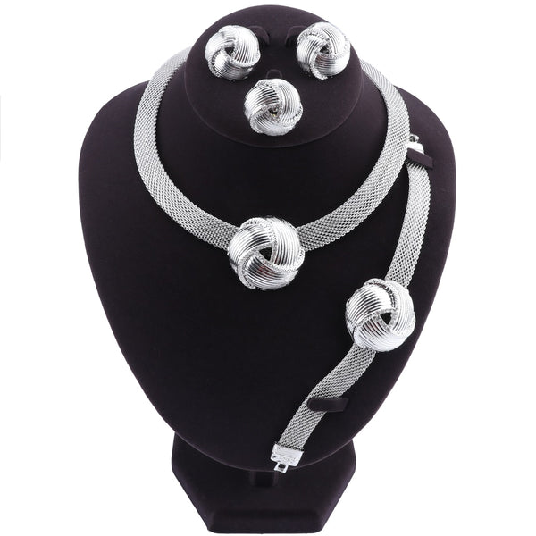 Exquisite Dubai Silver Plated Necklace Earrings Set