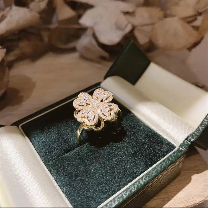 Fashion Luxury Rotatable Four-leaf Clover Windmill Inlaid Full Zircon Ring