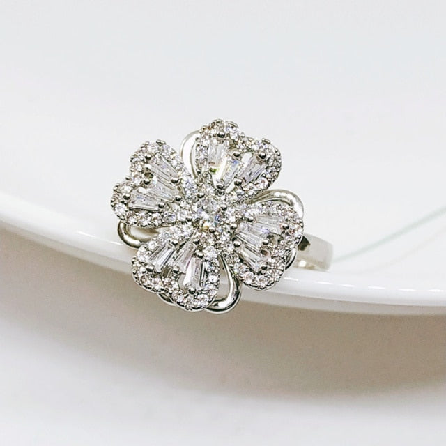 Fashion Luxury Rotatable Four-leaf Clover Windmill Inlaid Full Zircon Ring