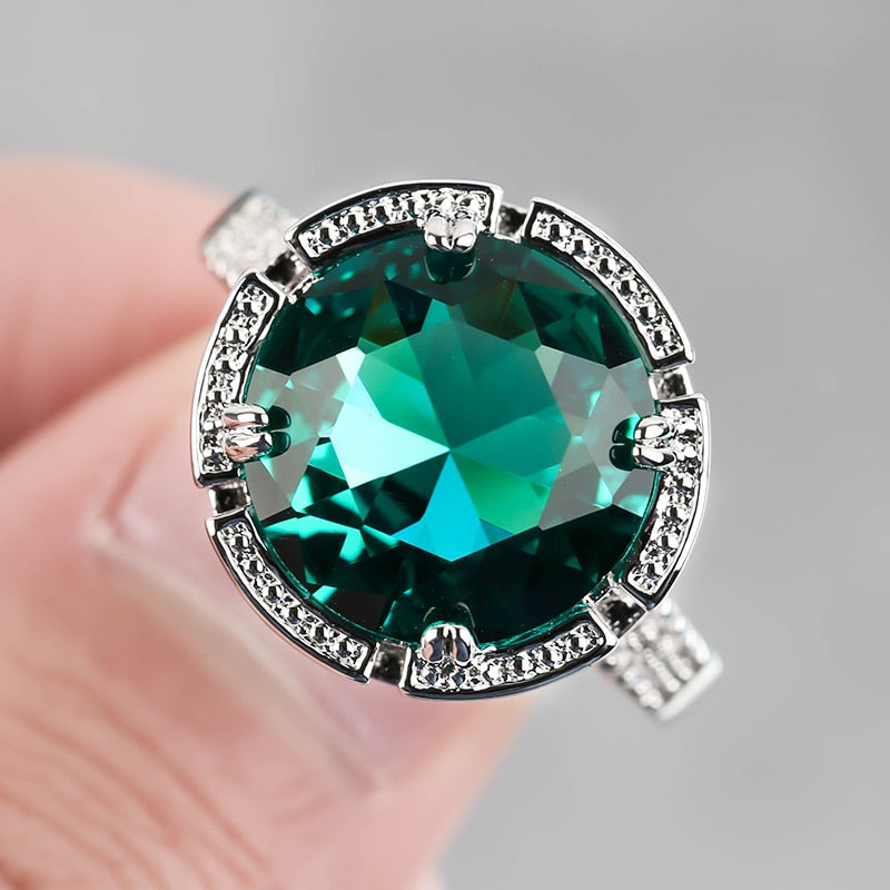 Luxury Bright Round Ring Green Stone  Charm Silver Color Rings