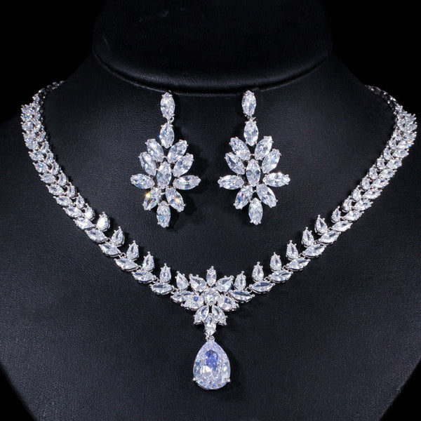 Luxury Cubic Zircon White Gold Big Dangle Drop Flower  Jewelry Set