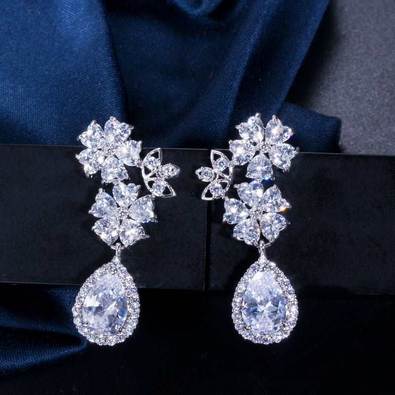 Zircons Elegant Flower Cubic Zirconia Crystal Clip On Earings