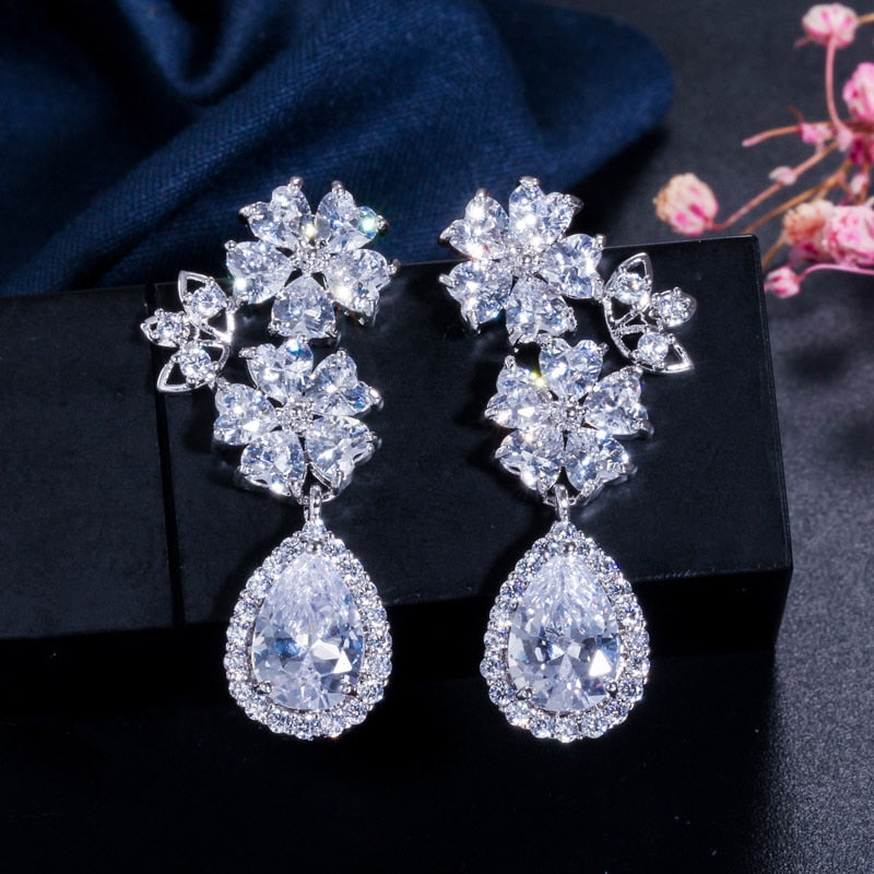 Zircons Elegant Flower Cubic Zirconia Crystal Clip On Earings