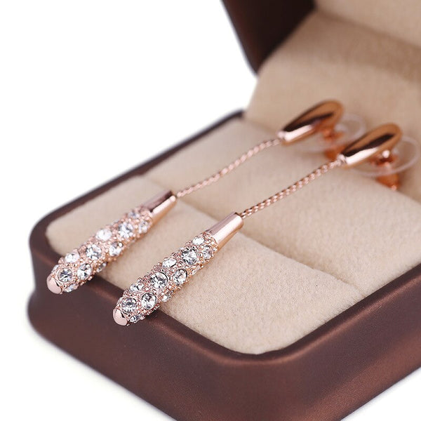 Fashion And Elegant Long Drop-shaped Alloy Earrings