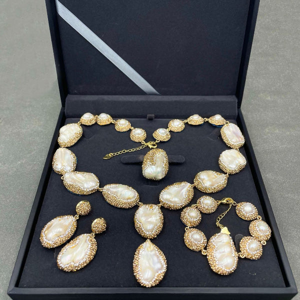 Barlock profiled freshwater pearl necklacet jewelry sets