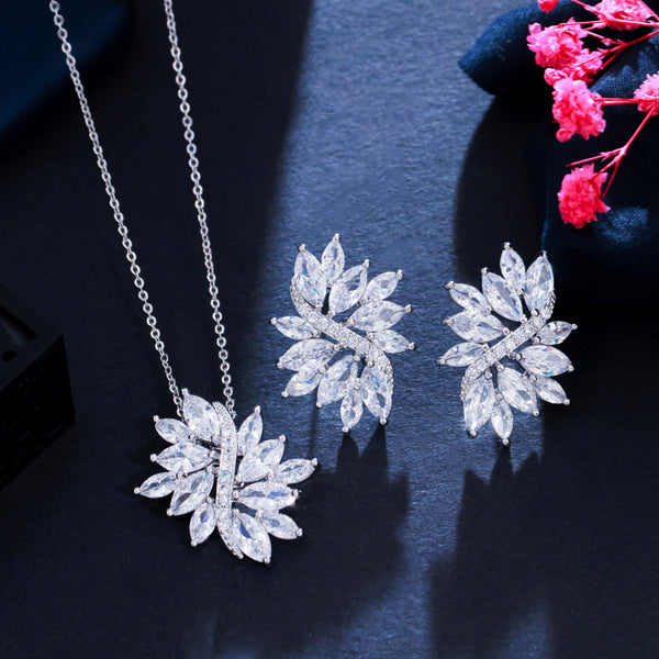 White Cubic Zirconia Leaf Shape Pendant Necklace Earrings Sets