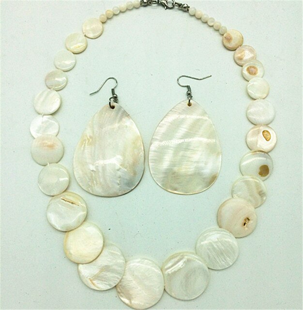 new design mermaid maxi  cheap shell necklace set